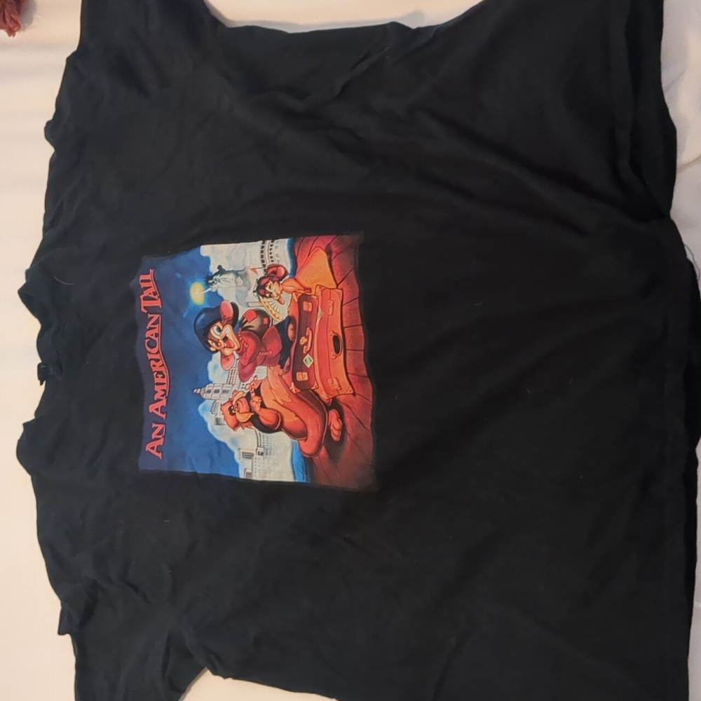 Hot topic t-shirt